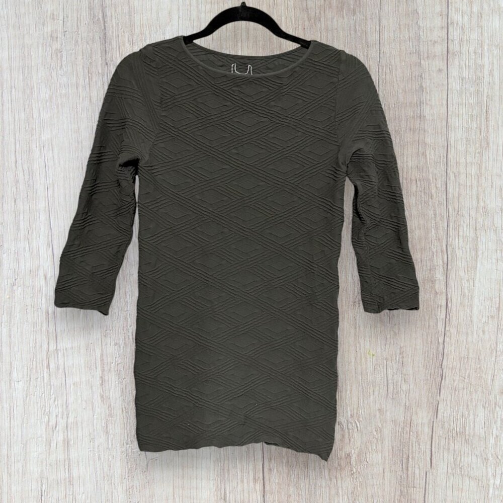 Tees By Tina Textured 3/4 Sleeve Olive Green Stretch Knit Top OS